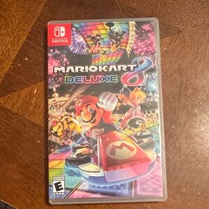 Nintendo Mario Kart 8 Deluxe - Red and Blue